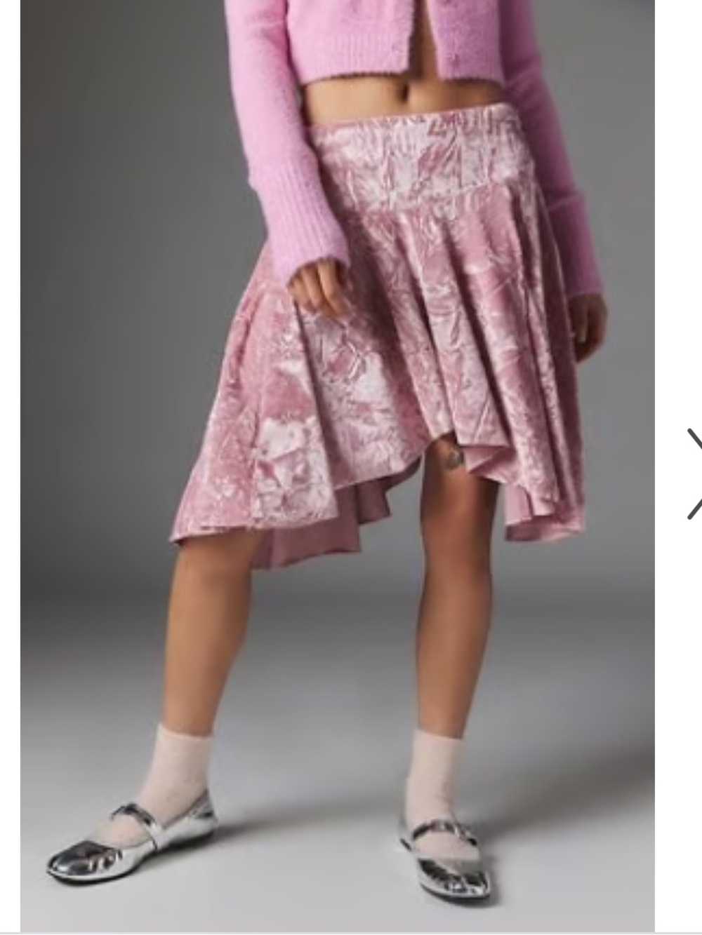 Silence + Noise Willa crushed velvet skirt handkerchief hem Pink Large